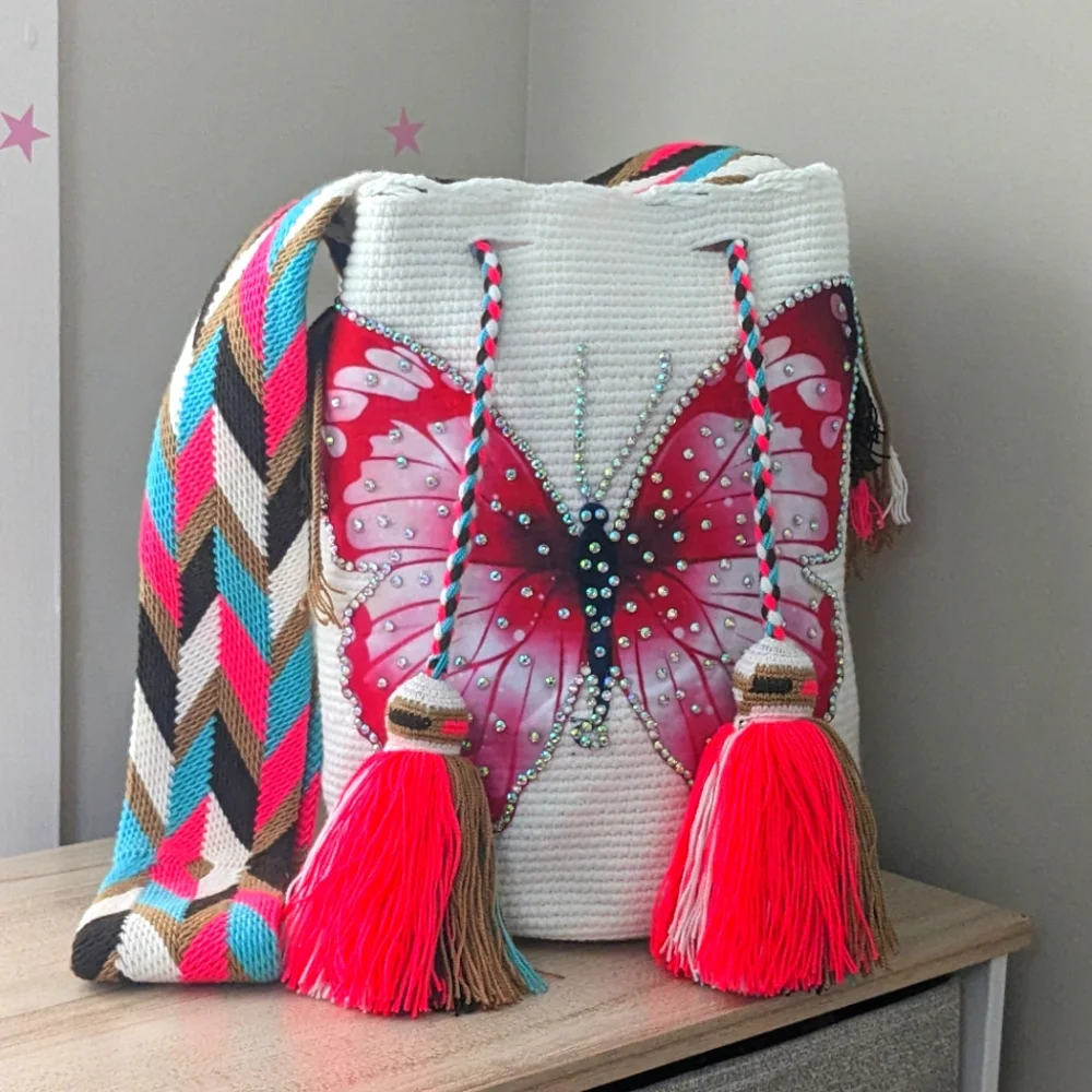 Wayuu Pink Butterfly Bag/ Handmade bag in cream color/ Size L. - Picture 9 of 9